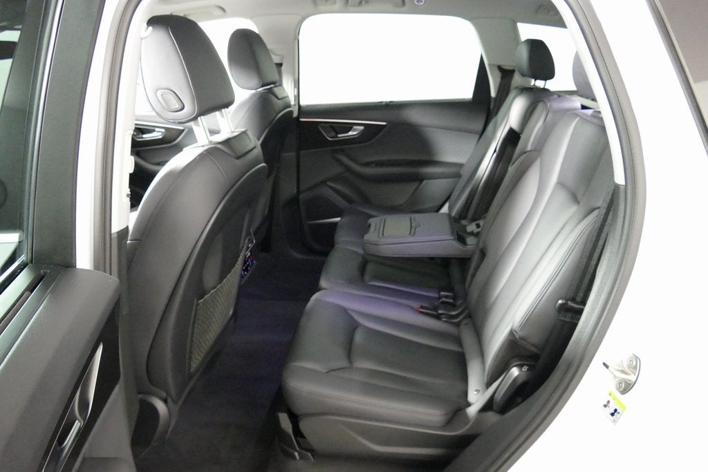 2023 Audi Q7 45 Premium Plus quattro