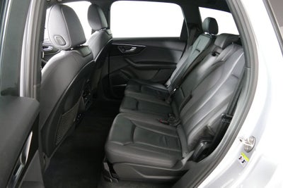 2021 Audi Q7 45 Premium Plus quattro