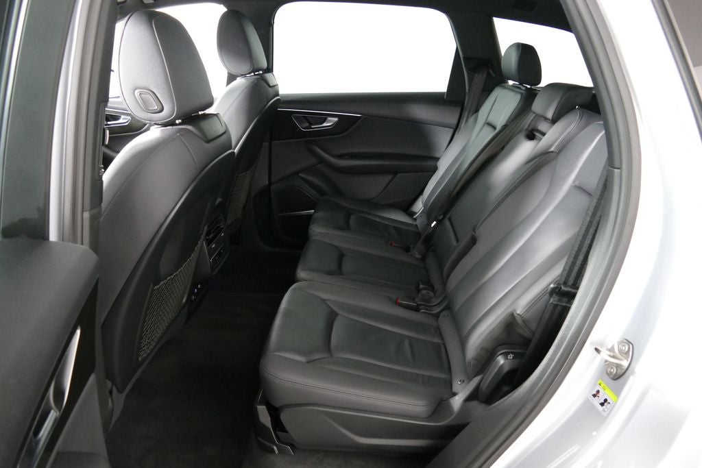 2021 Audi Q7 45 Premium Plus quattro