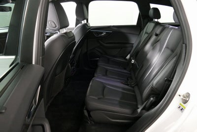 2022 Audi Q7 45 Premium Plus quattro