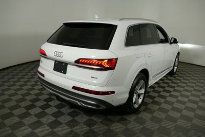 2022 Audi Q7 45 Premium Plus quattro