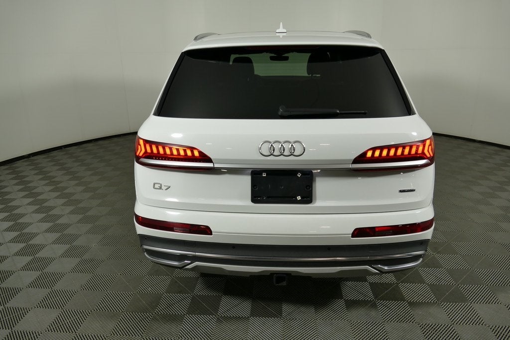 2022 Audi Q7 45 Premium Plus quattro