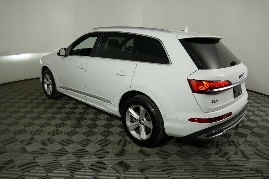2022 Audi Q7 45 Premium Plus quattro
