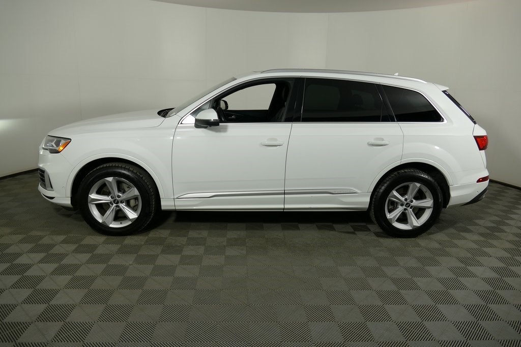 2022 Audi Q7 45 Premium Plus quattro