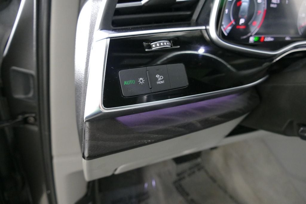 2022 Audi Q7 45 Premium Plus quattro