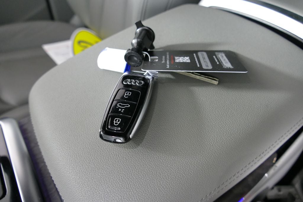 2022 Audi Q7 45 Premium Plus quattro