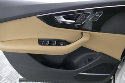 2022 Audi Q7 45 Premium Plus quattro
