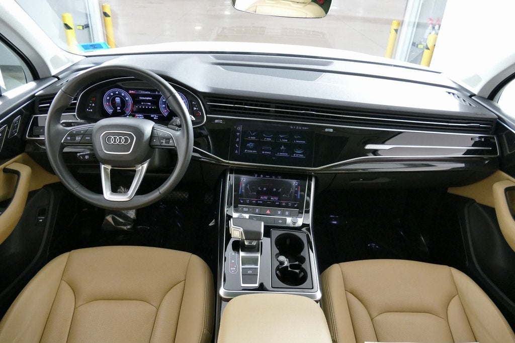 2022 Audi Q7 45 Premium Plus quattro