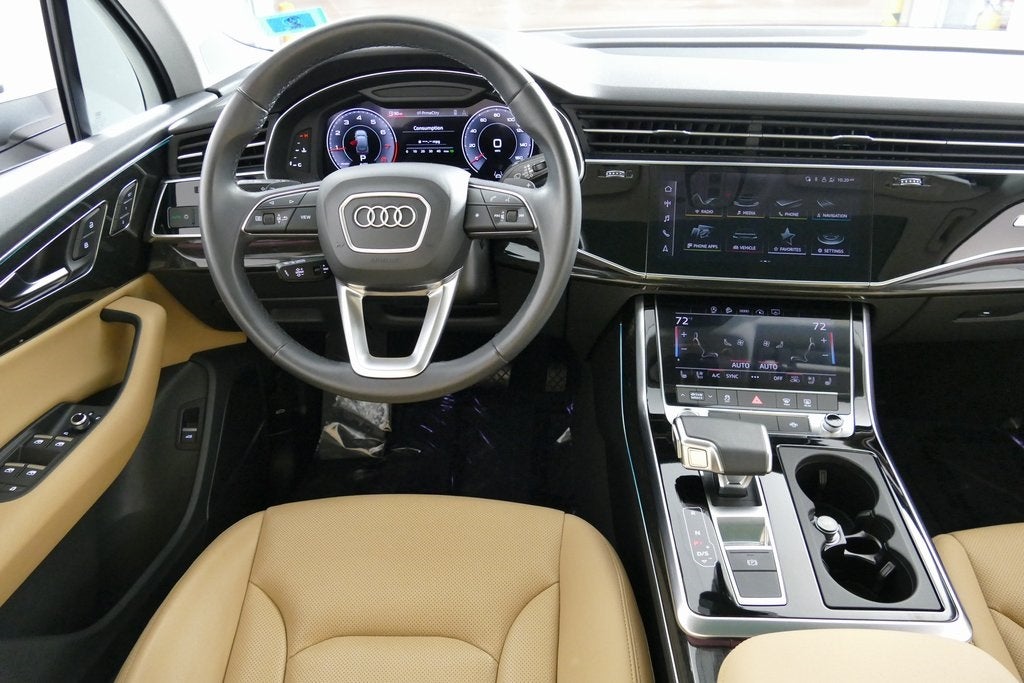 2022 Audi Q7 45 Premium Plus quattro