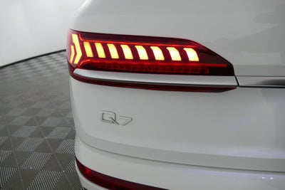 2022 Audi Q7 45 Premium Plus quattro