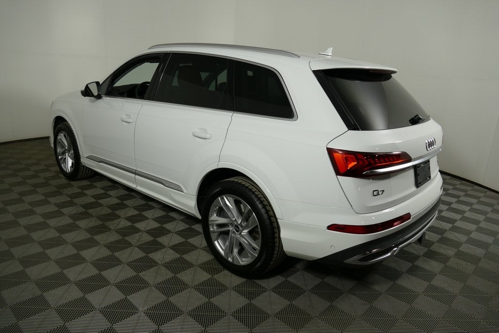 2022 Audi Q7 45 Premium Plus quattro