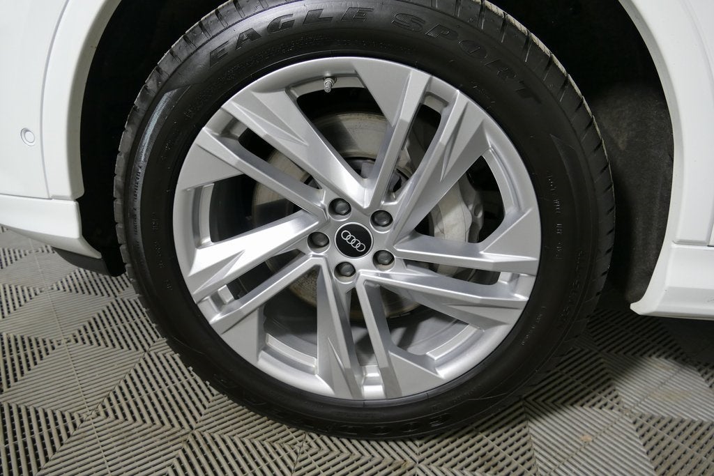 2022 Audi Q7 45 Premium Plus quattro