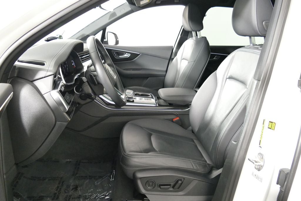2025 Audi Q7 55 Premium Plus quattro