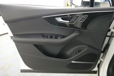 2025 Audi Q7 55 Premium Plus quattro