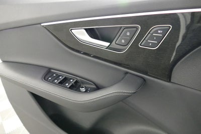 2025 Audi Q7 55 Premium Plus quattro