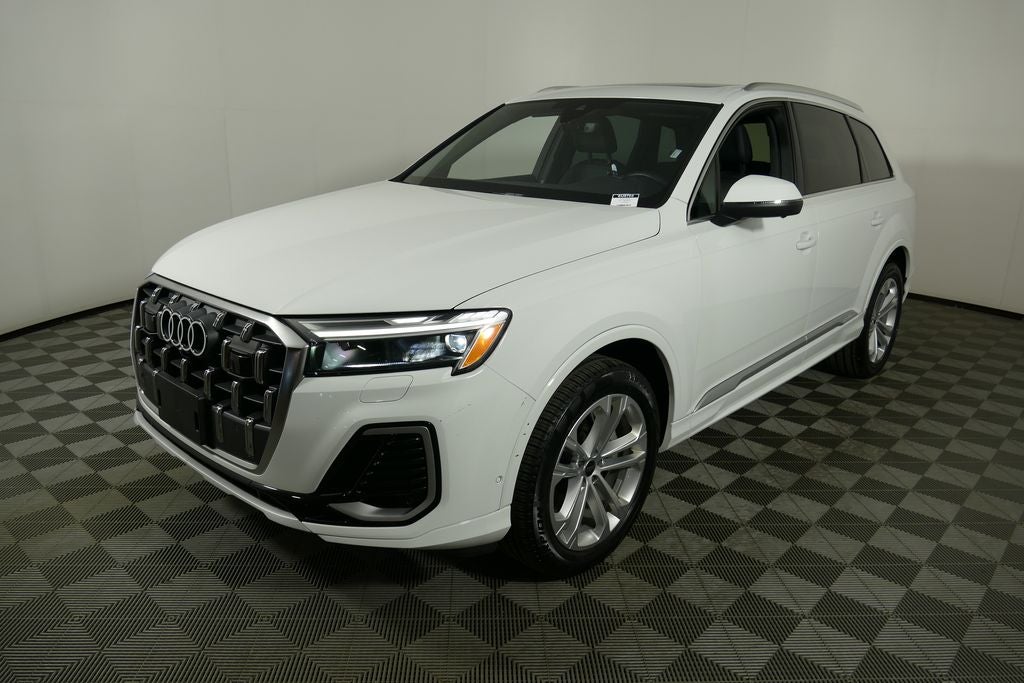 2025 Audi Q7 55 Premium Plus quattro