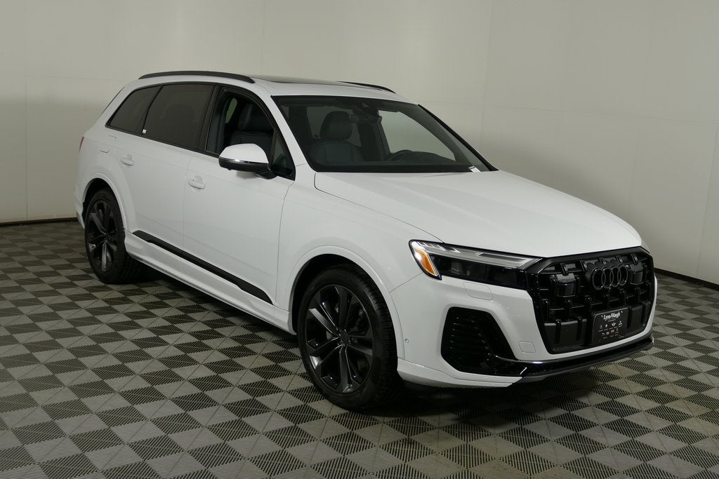 2026 Audi Q7 55 Premium Plus quattro
