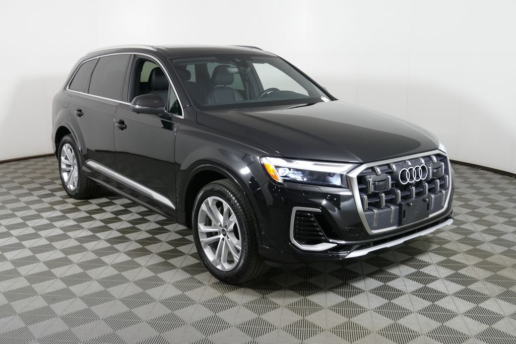 2025 Audi Q7 55 Premium Plus quattro