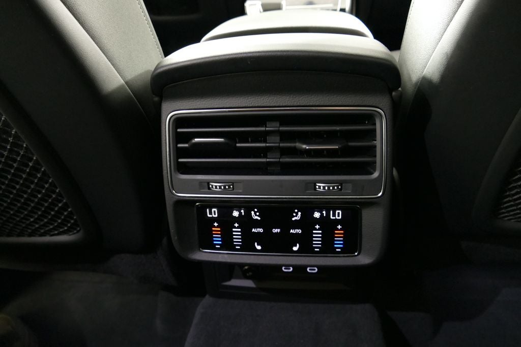 2026 Audi Q7 55 Premium Plus quattro