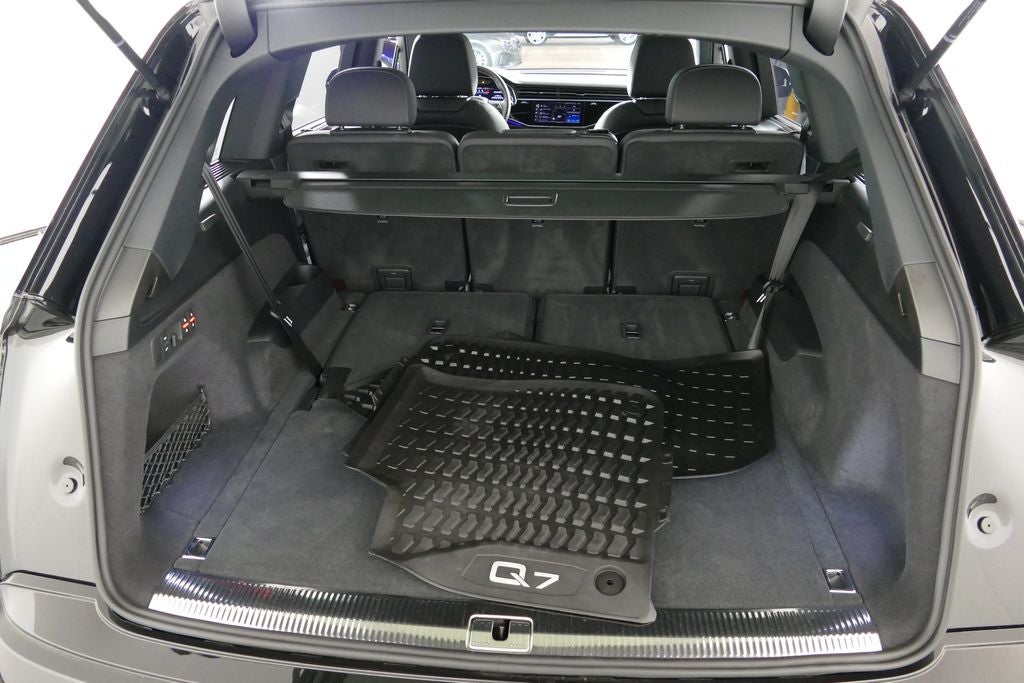 2026 Audi Q7 55 Premium Plus quattro