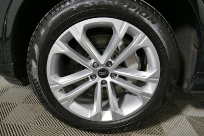 2025 Audi Q7 55 Premium Plus quattro