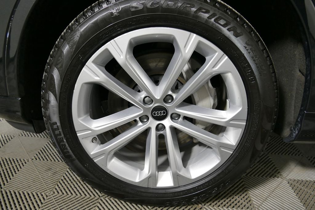 2025 Audi Q7 55 Premium Plus quattro