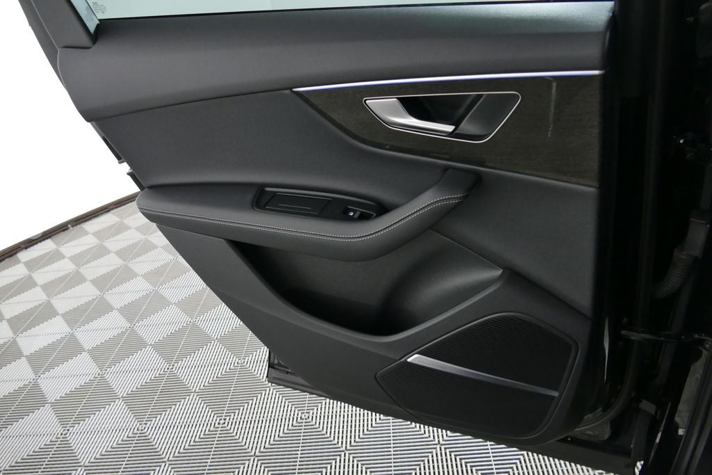 2025 Audi Q7 55 Premium Plus quattro