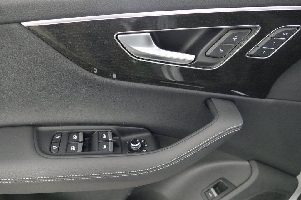 2025 Audi Q7 55 Premium Plus quattro