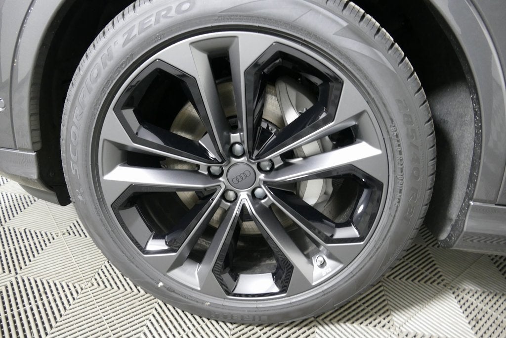 2026 Audi Q7 55 Premium Plus quattro