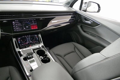 2025 Audi Q7 55 Premium Plus quattro