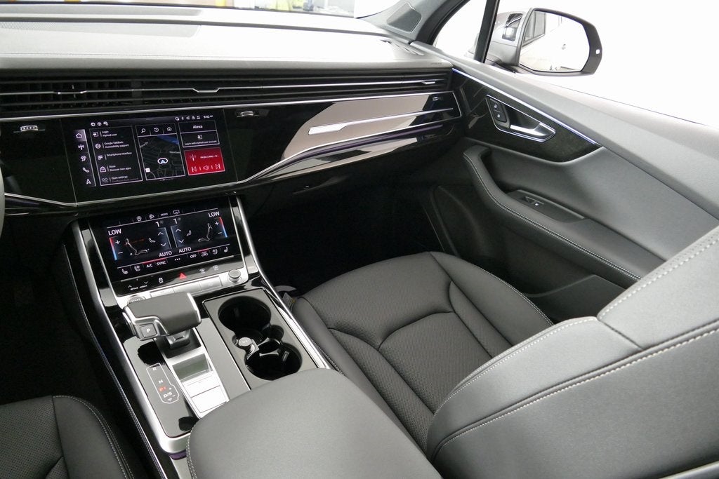 2025 Audi Q7 55 Premium Plus quattro