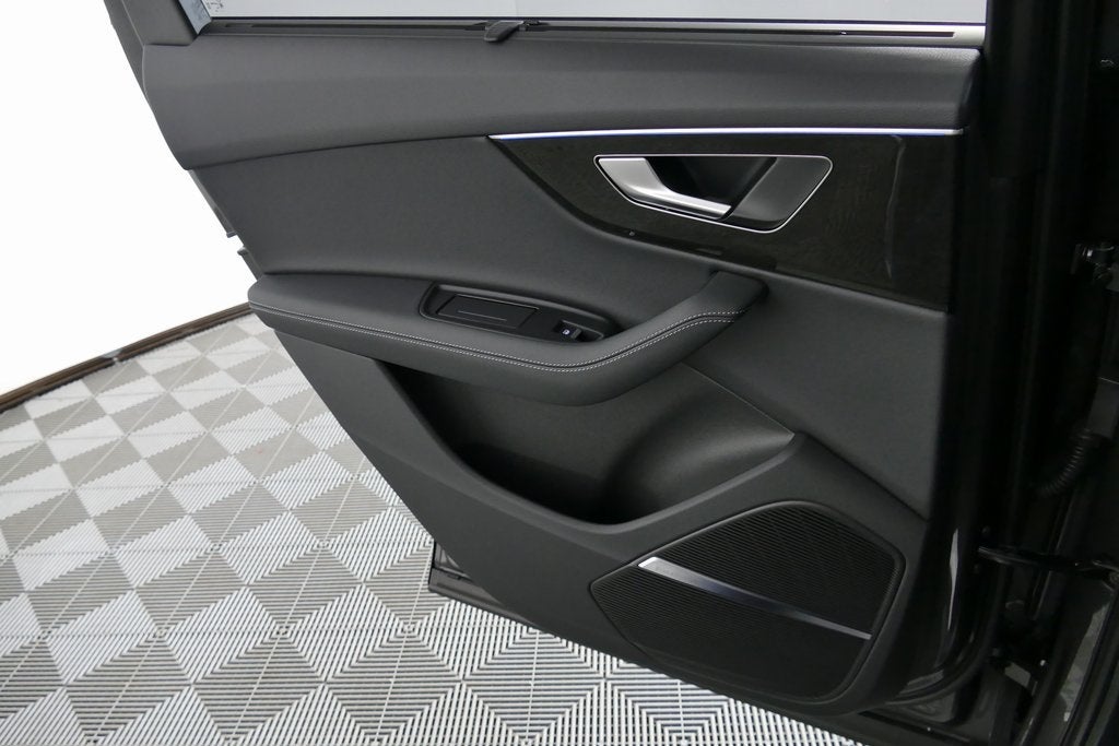 2025 Audi Q7 55 Premium Plus quattro