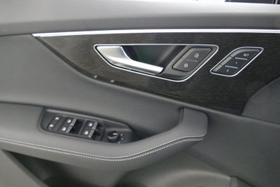 2026 Audi Q7 55 Premium Plus quattro