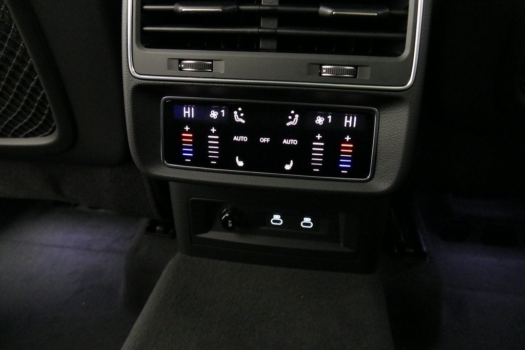 2026 Audi Q7 55 Premium Plus quattro