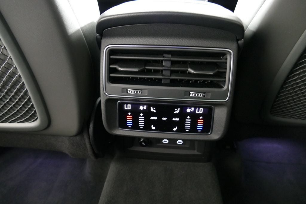 2026 Audi Q7 55 Premium Plus quattro