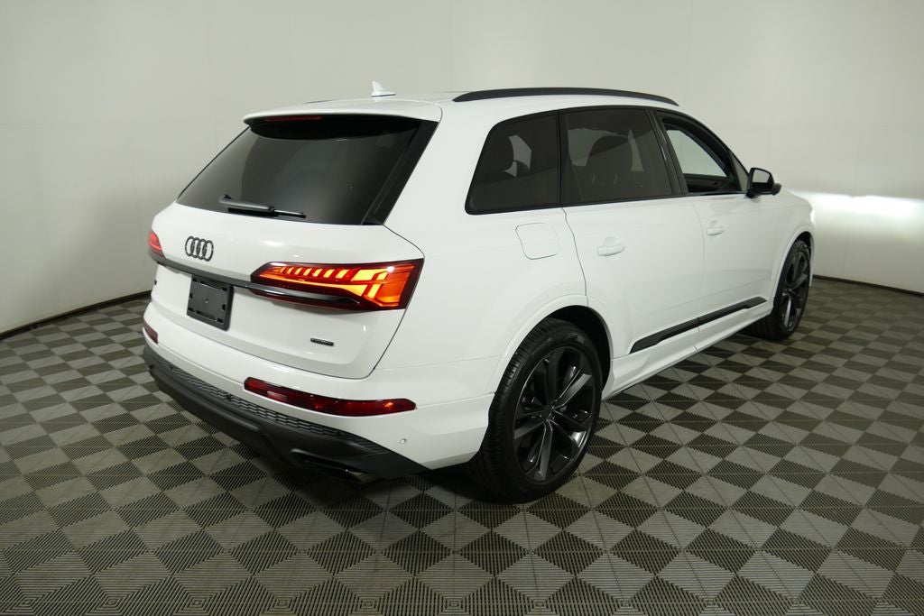 2026 Audi Q7 55 Premium Plus quattro
