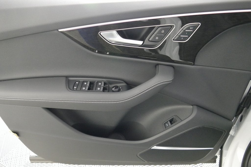 2026 Audi Q7 55 Premium Plus quattro