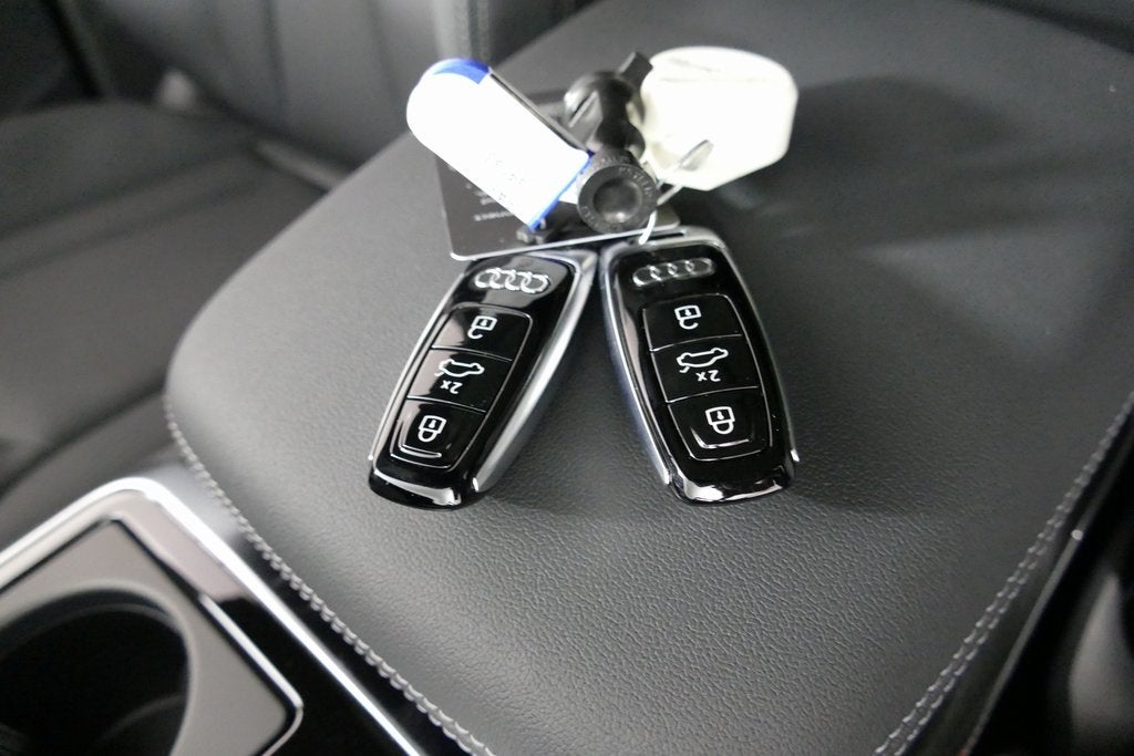 2025 Audi Q7 55 Premium Plus quattro