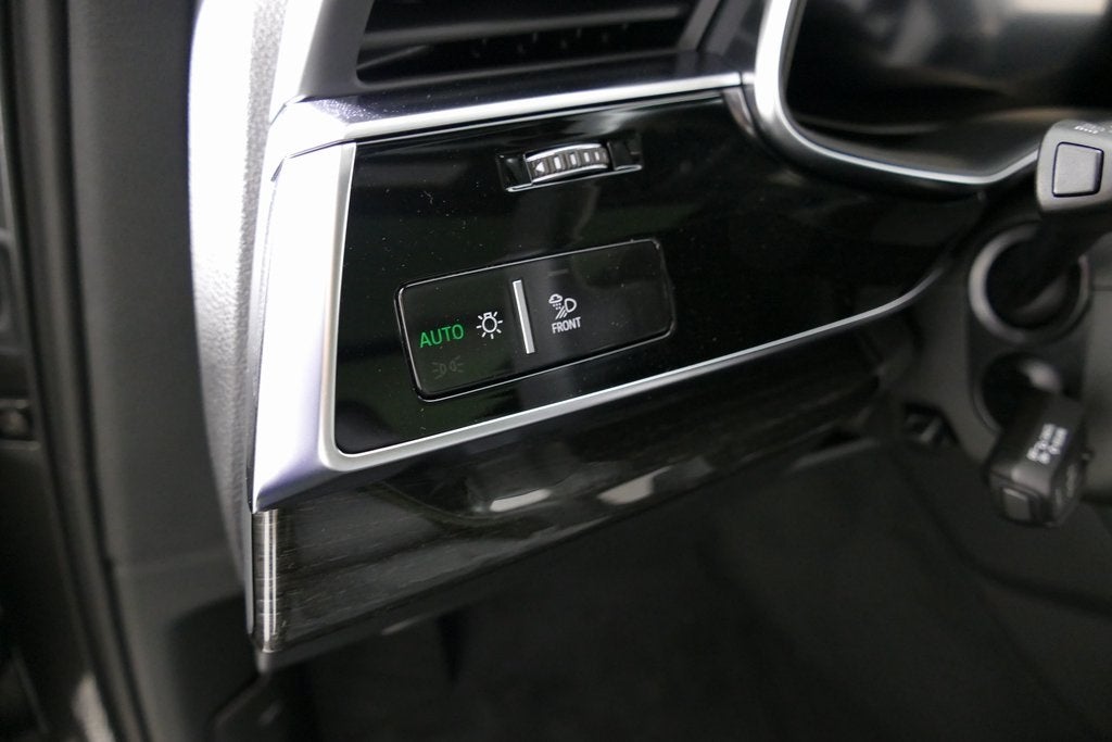 2025 Audi Q7 55 Premium Plus quattro