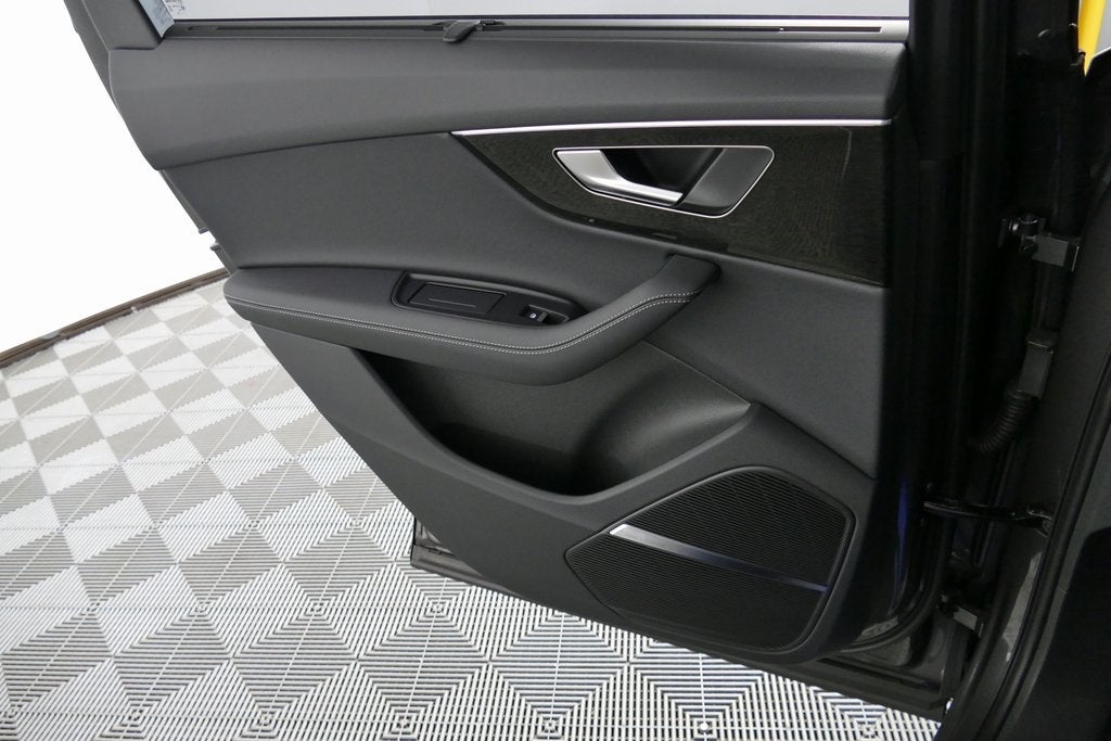 2025 Audi Q7 55 Premium Plus quattro