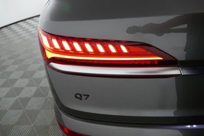 2025 Audi Q7 55 Premium Plus quattro