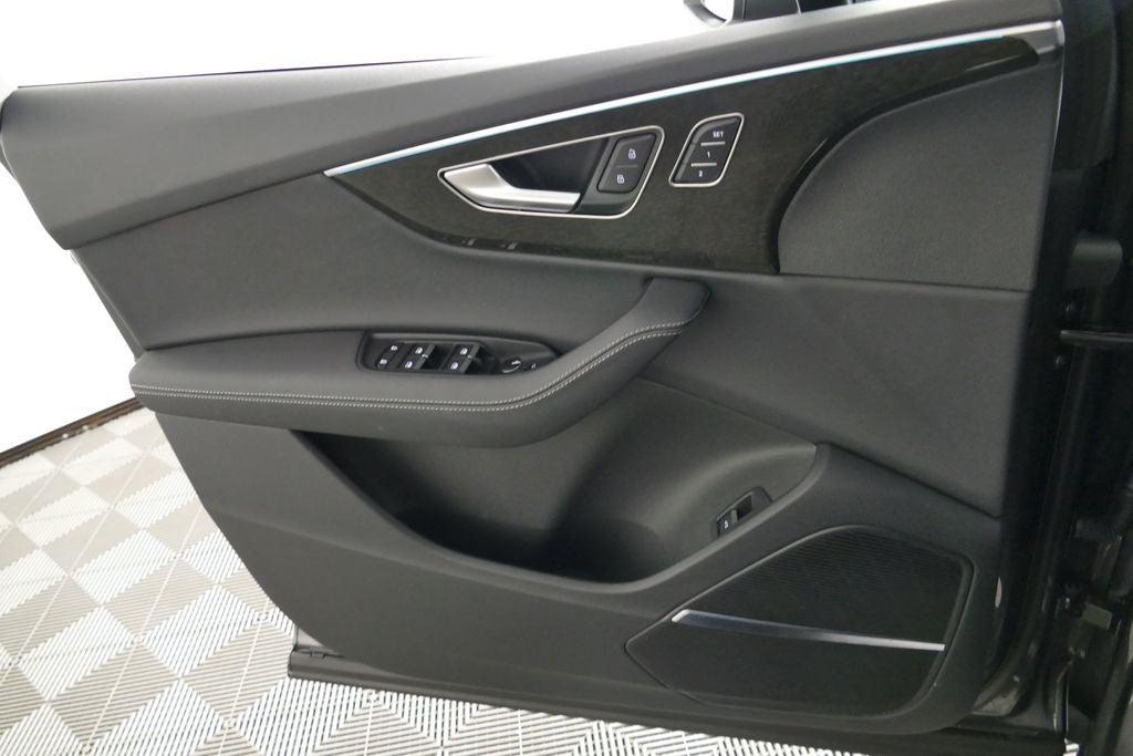 2026 Audi Q7 55 Premium Plus quattro