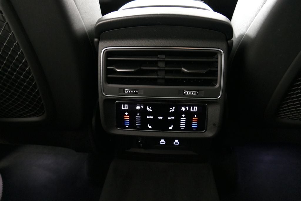 2026 Audi Q7 55 Premium Plus quattro