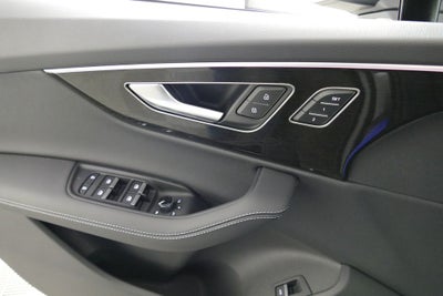 2026 Audi Q7 55 Premium Plus quattro