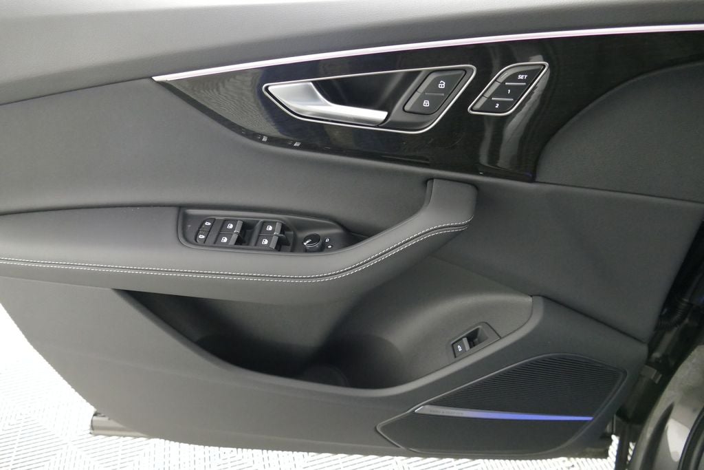 2026 Audi Q7 55 Premium Plus quattro