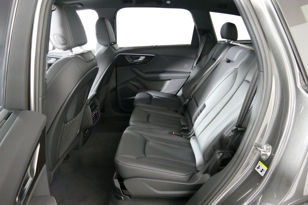 2026 Audi Q7 55 Premium Plus quattro