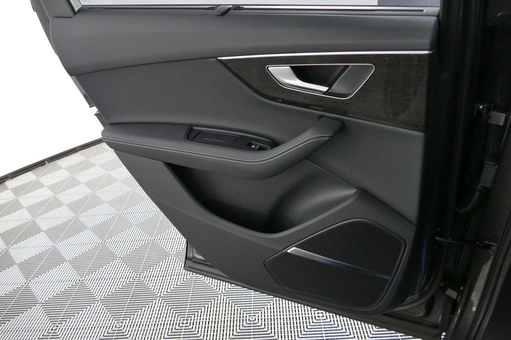 2026 Audi Q7 55 Premium Plus quattro