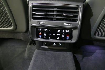 2026 Audi Q7 55 Premium Plus quattro