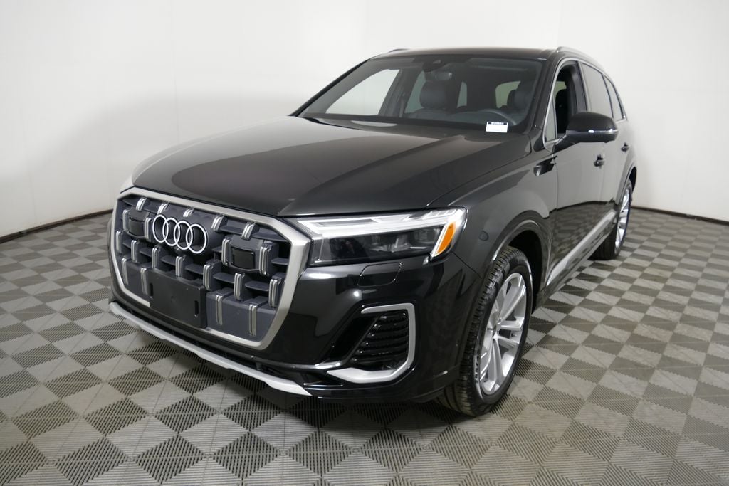 2025 Audi Q7 55 Premium Plus quattro