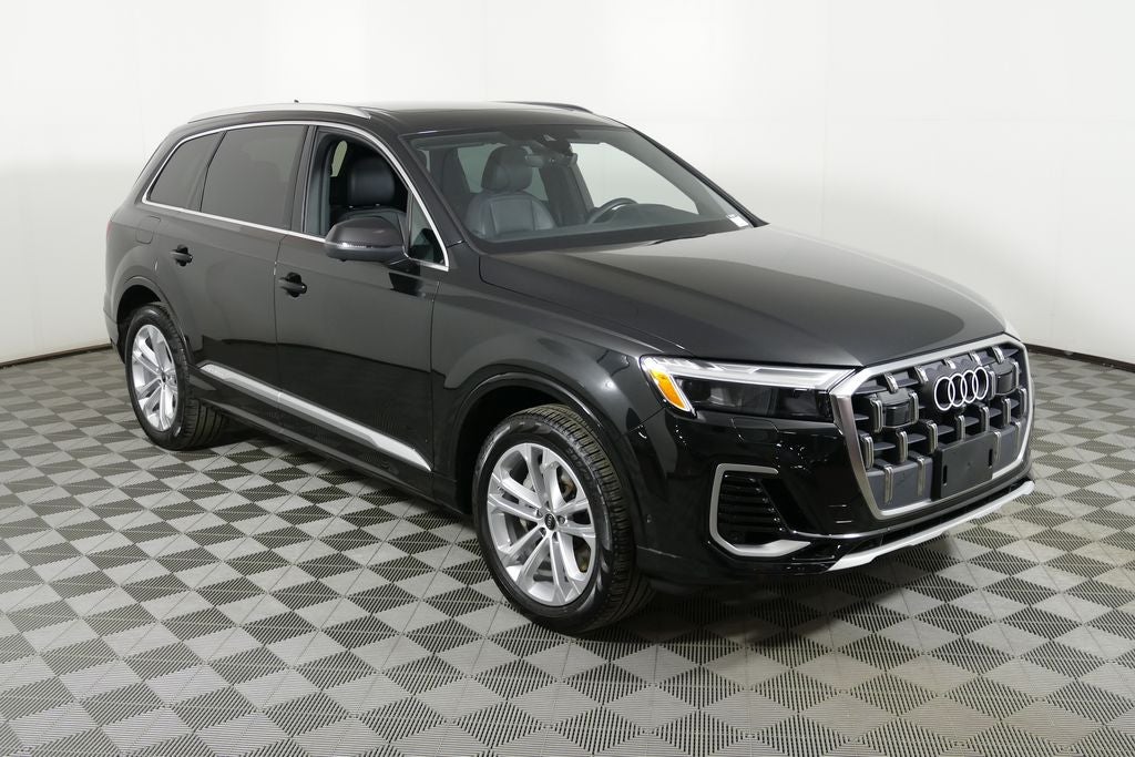 2025 Audi Q7 55 Premium Plus quattro